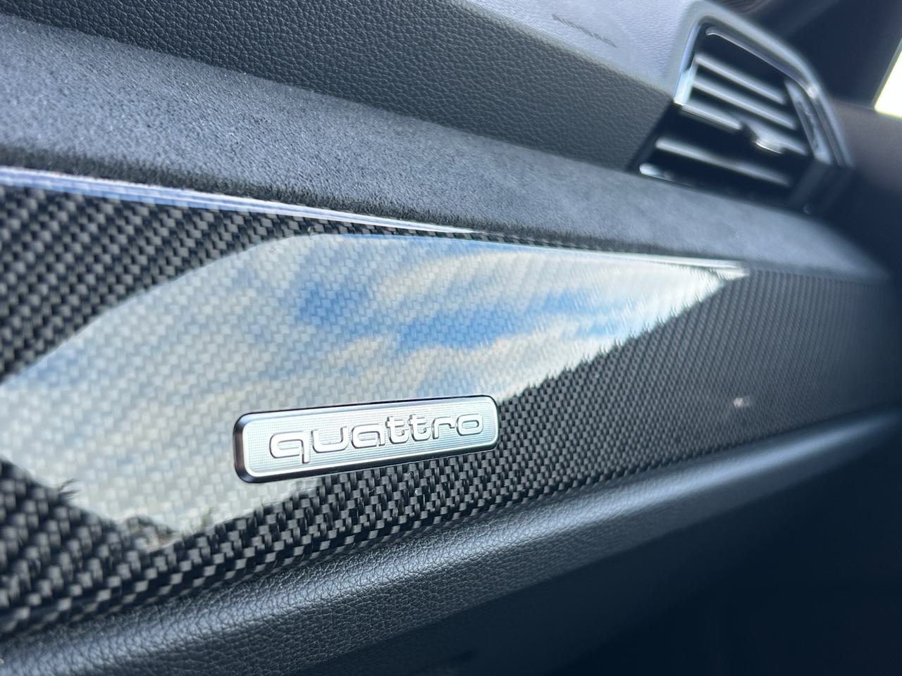 Audi RS Q3 Sportback quattro