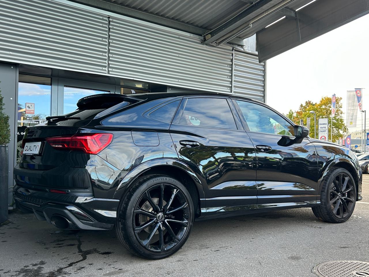 Audi RS Q3 Sportback quattro