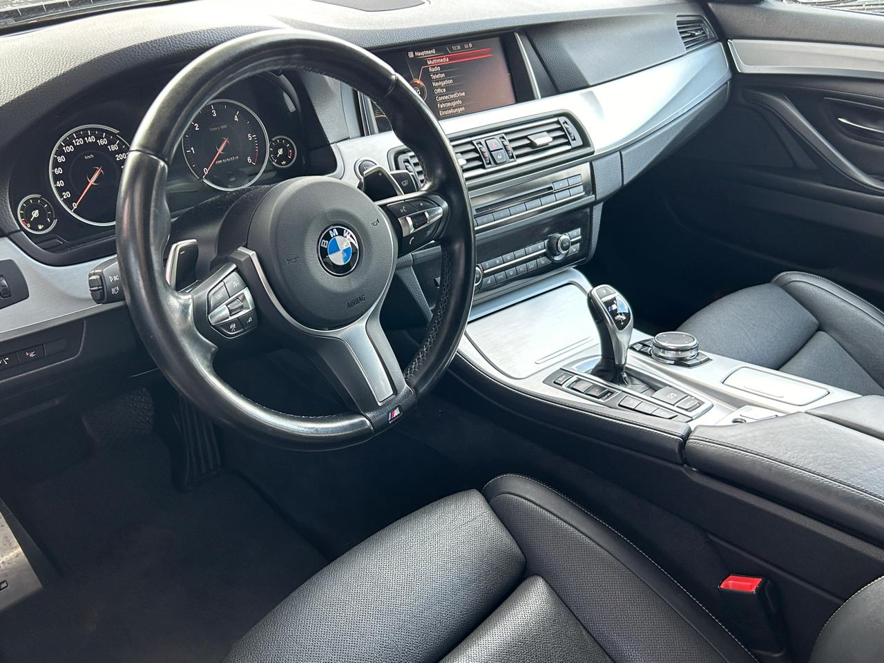 BMW M550d xDrive M Sport