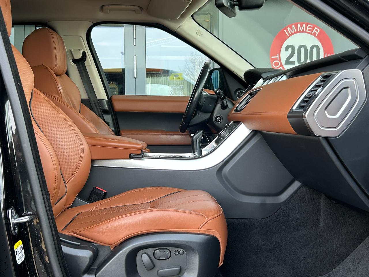 Land-Rover Range Rover Sport 3.0 V6 SC HSE