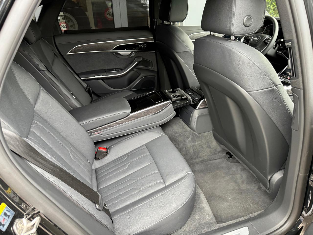 Audi A8 50 TDi quattro