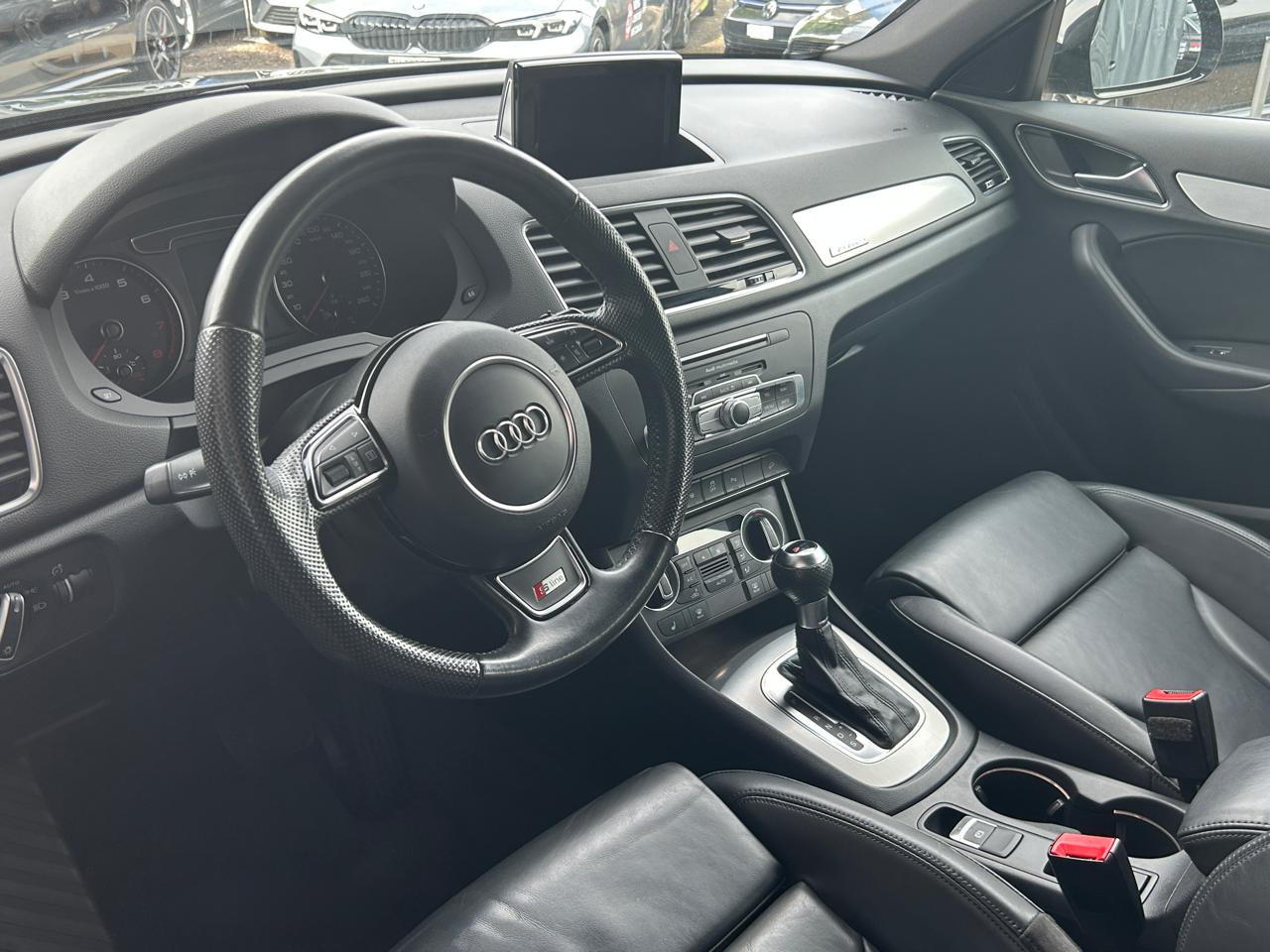 Audi Q3 2.0 TFSi S line quattro