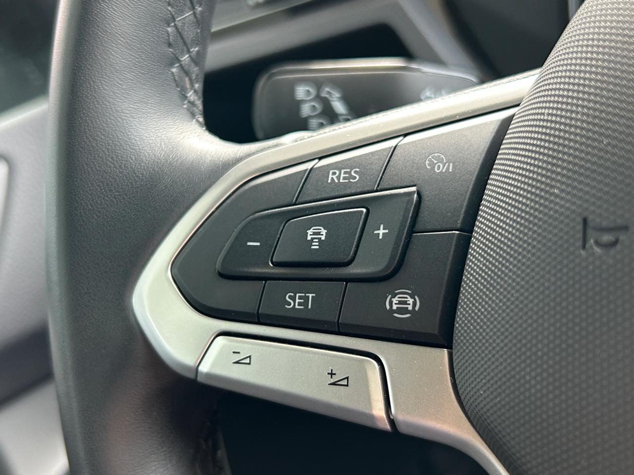 VW Touran 1.5 TSi EVO R-Line