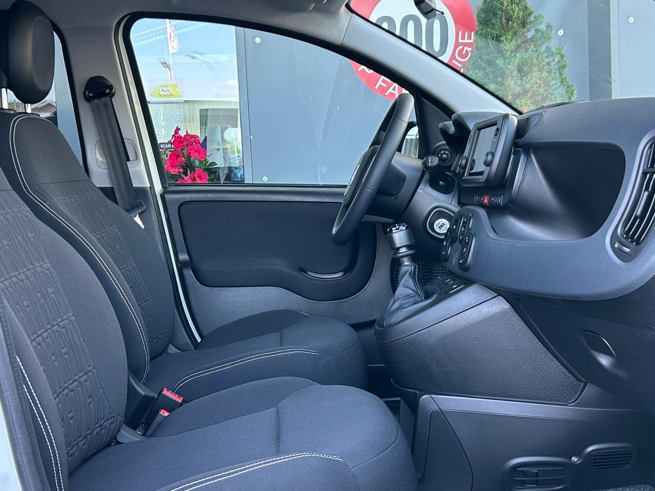 Fiat Panda 1.0 Hybrid Cross Pandina