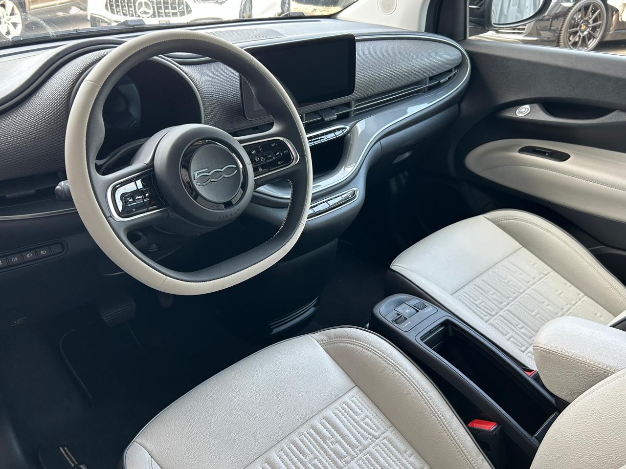 Fiat 500 electric 87 kW La Prima By Bocelli