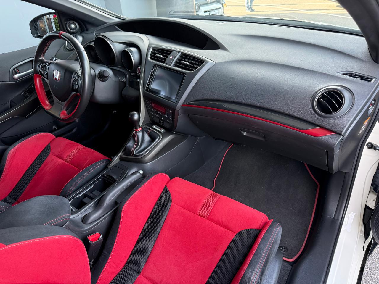 Honda Civic 2.0 i-VTEC Type R