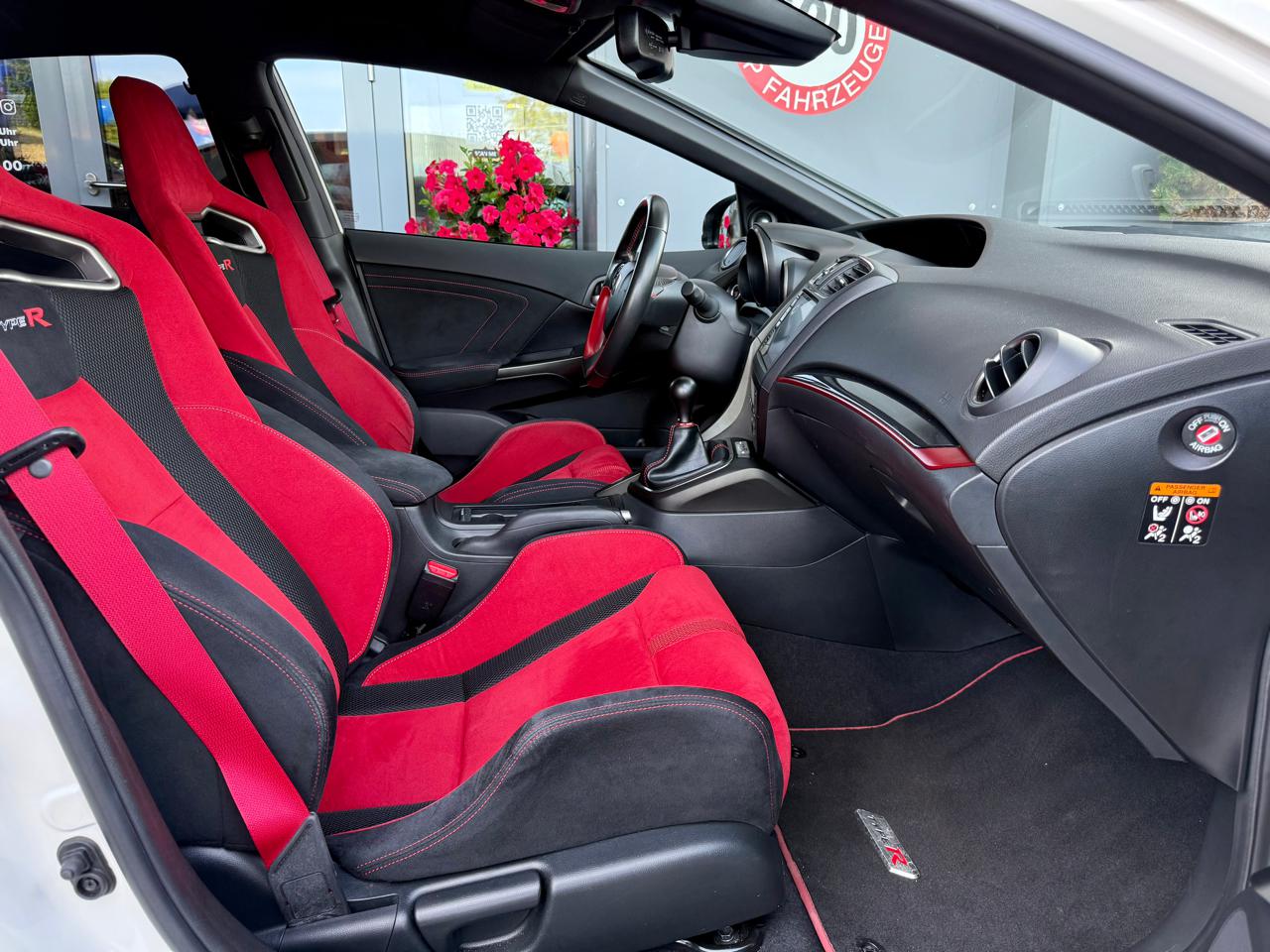 Honda Civic 2.0 i-VTEC Type R