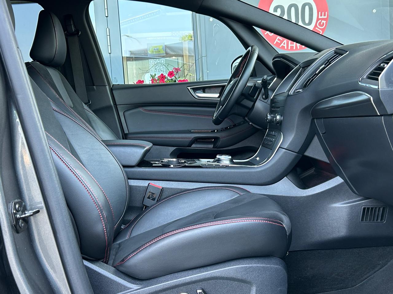 Ford S-Max 2.0 TDCi ST-Line