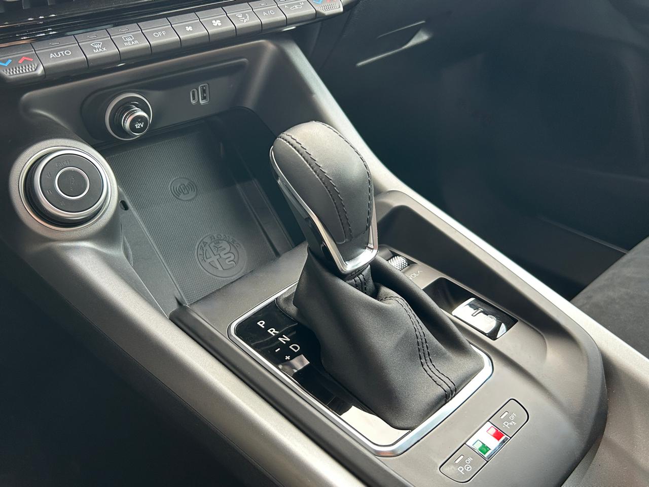 Alfa Romeo Tonale 1.5 Veloce Pack Premium Sky
