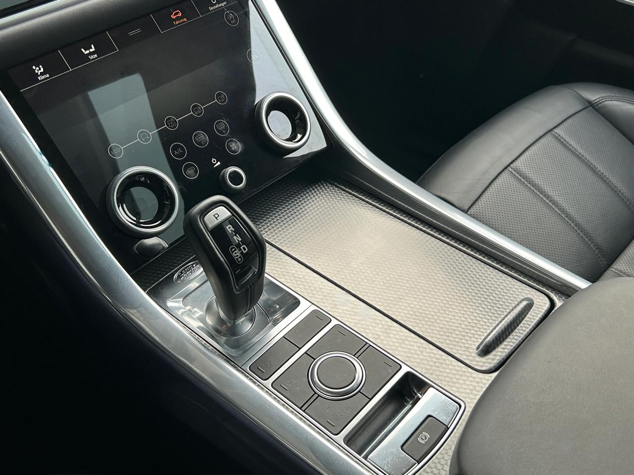 Land-Rover Range Rover Sport D300 3.0D I6 MHEV HSE Dynamic