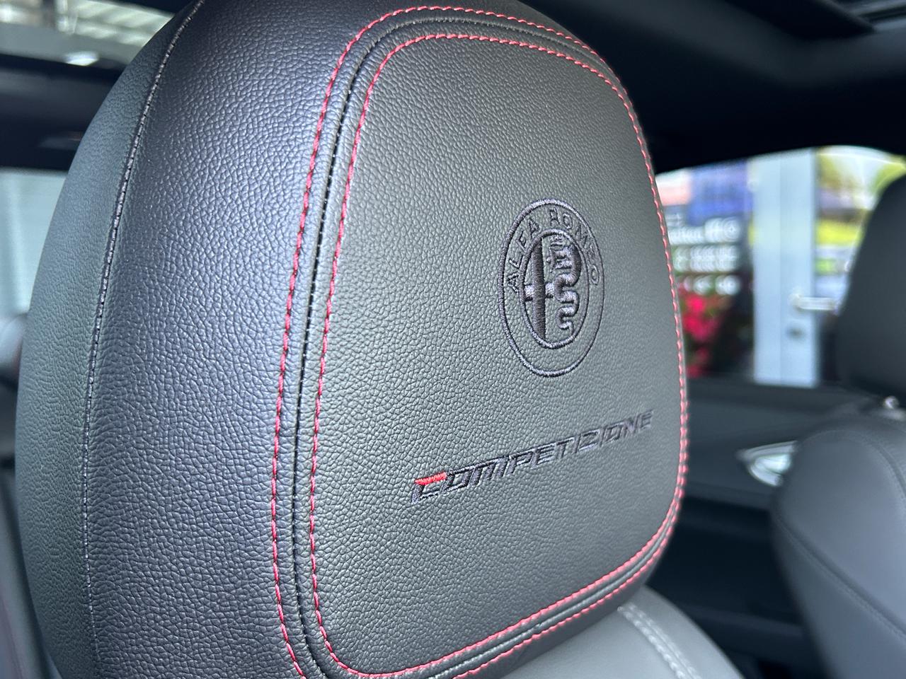 Alfa Romeo Giulia 2.0 Competizione Q4