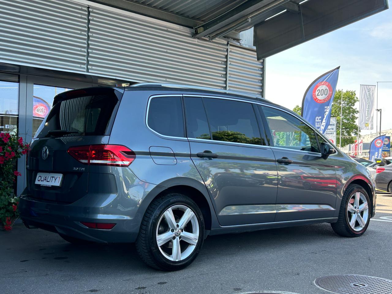 VW Touran 2.0 TDi BlueMotion Technology Highline