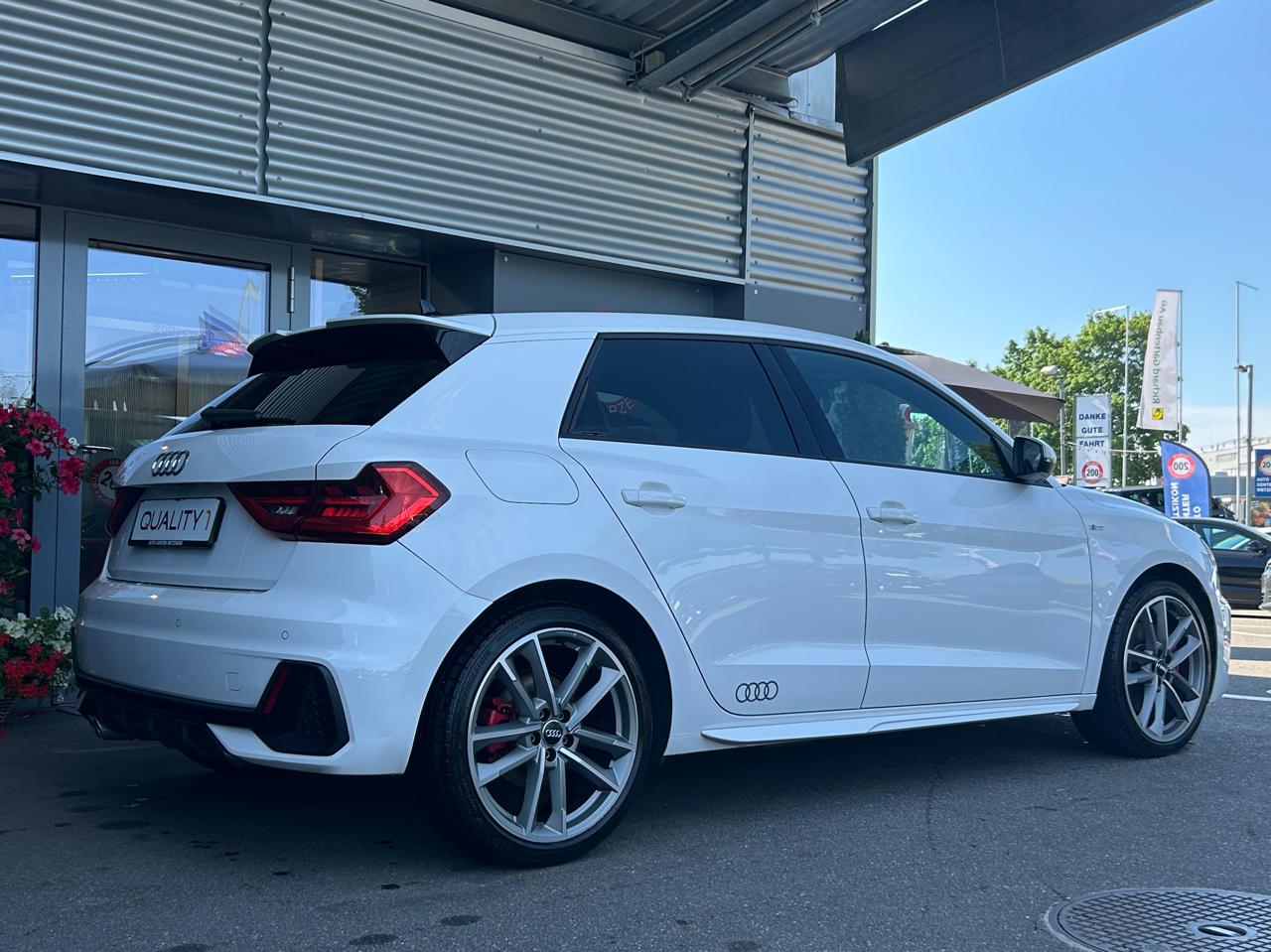 Audi A1 Sportback 40 TFSi S Line