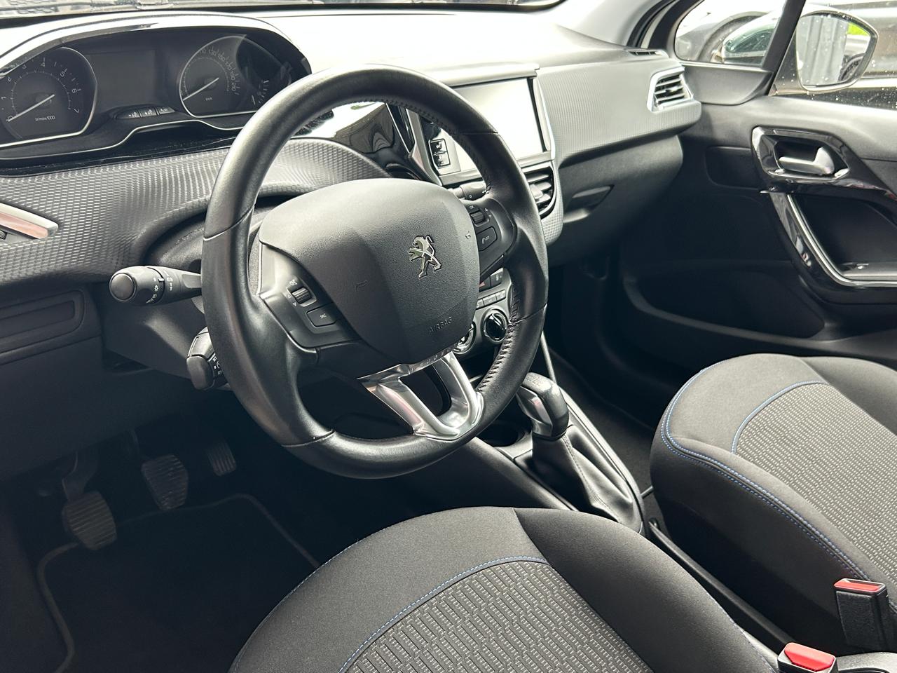 Peugeot 208 1.2 PureTech Style