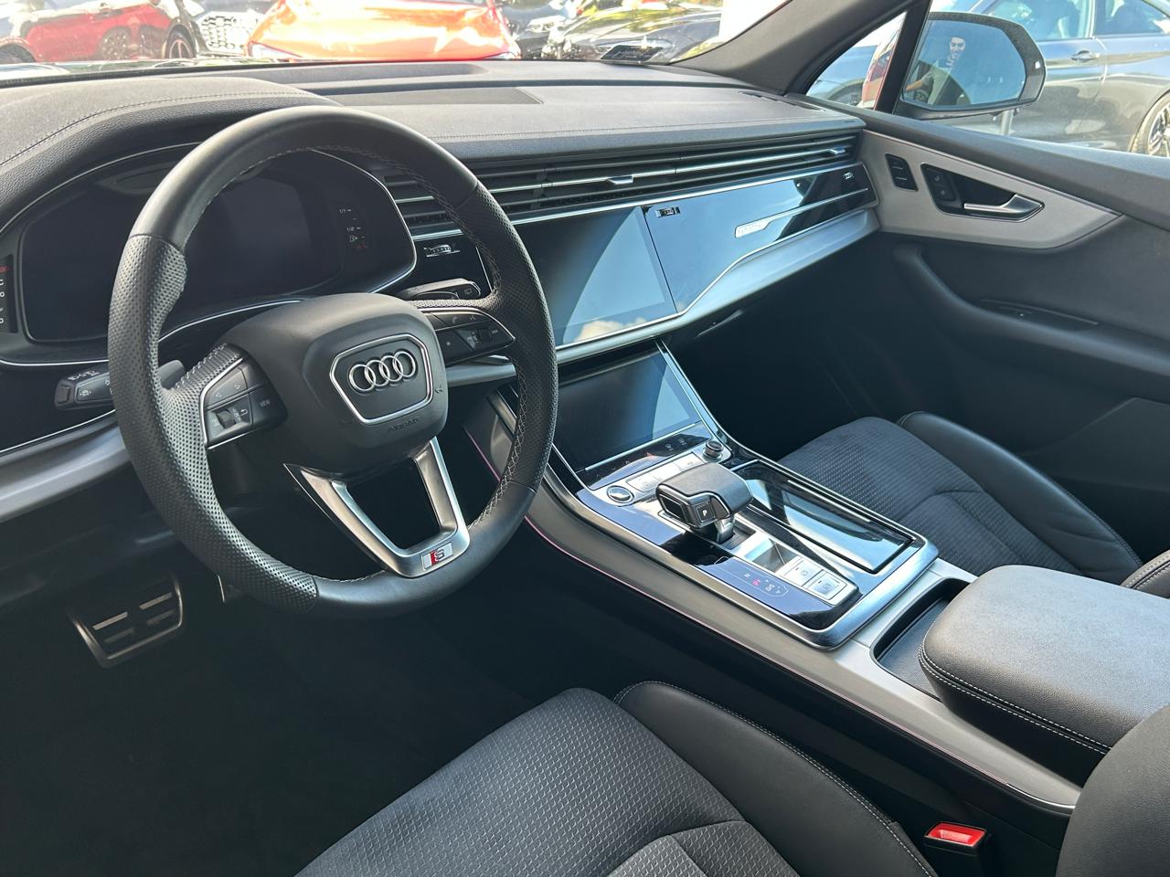Audi Q7 50 TDi quattro S line