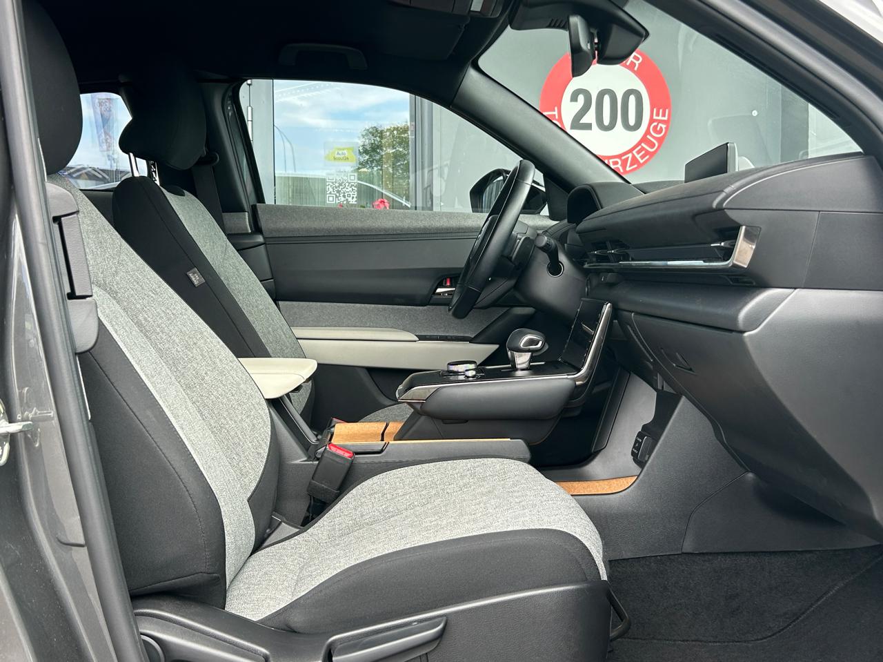 Mazda MX-30 e-Skyactiv Exclusive Line