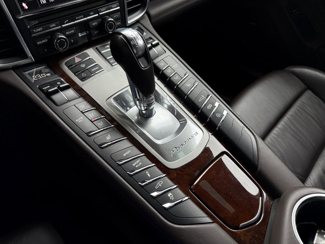 Porsche Panamera Turbo 4.8