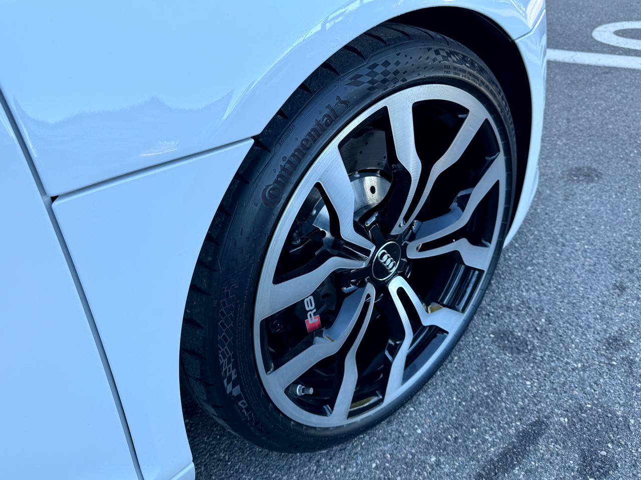 Audi R8 Spyder 4.2