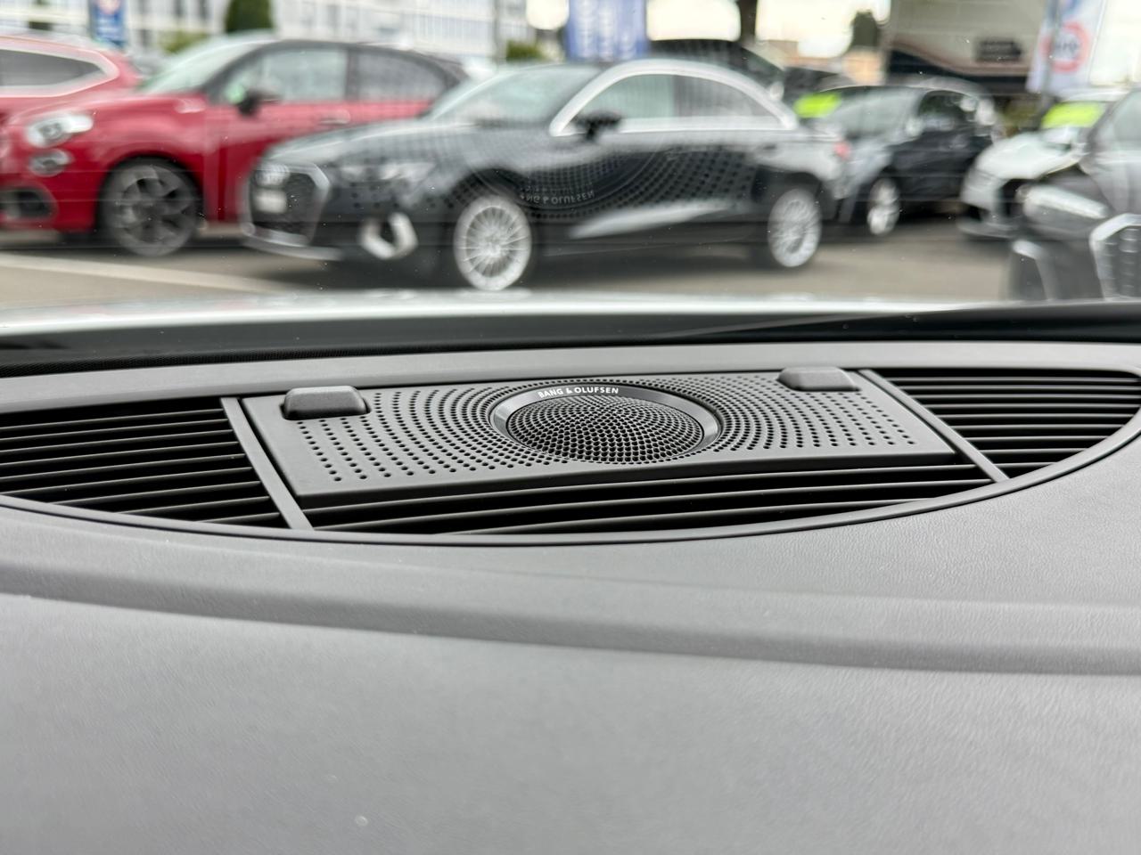 Audi R8 Spyder 4.2