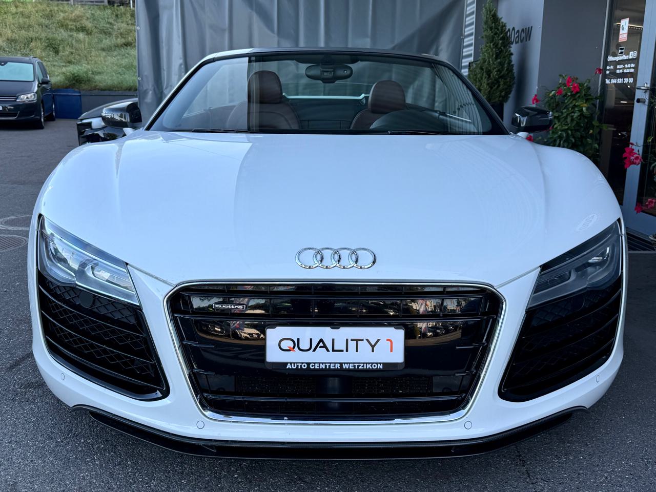 Audi R8 Spyder 4.2