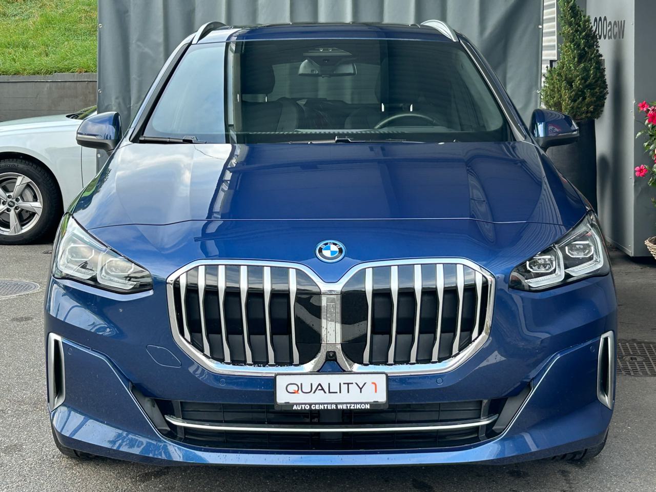 BMW 230e xDrive Active Tourer Luxury Line