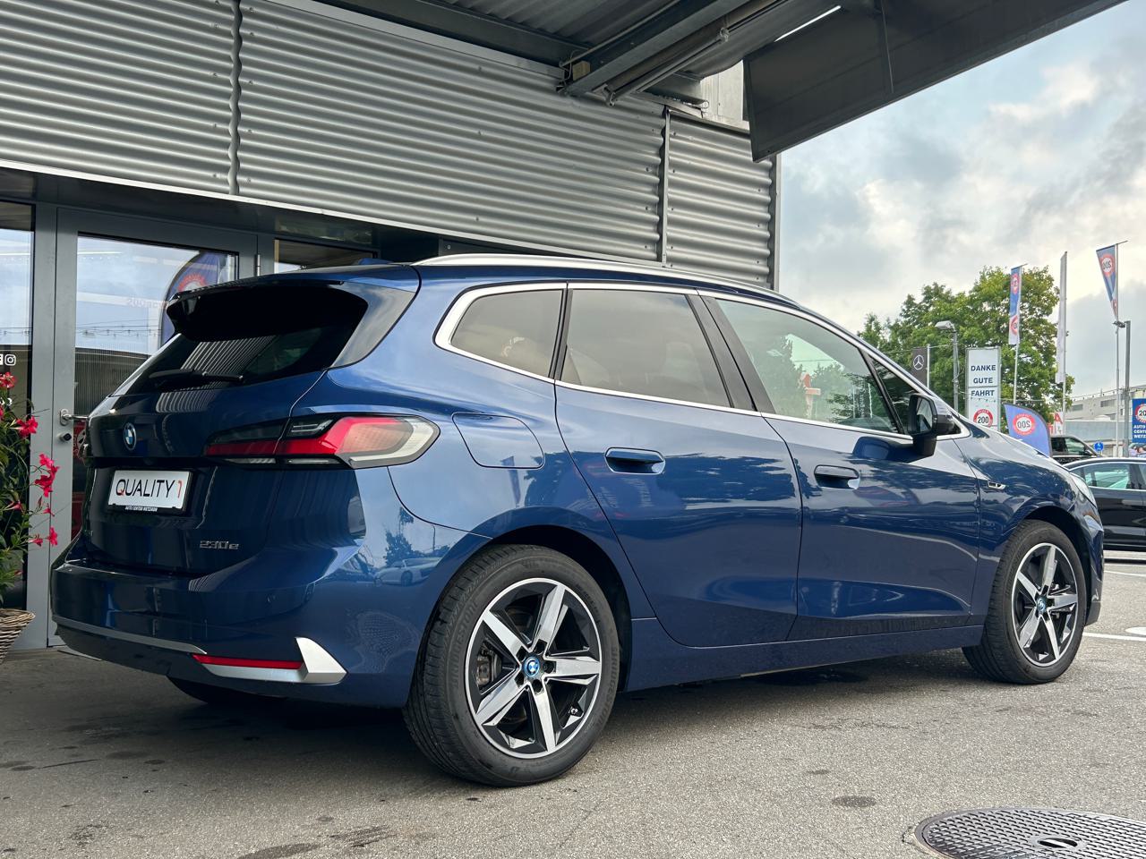 BMW 230e xDrive Active Tourer Luxury Line