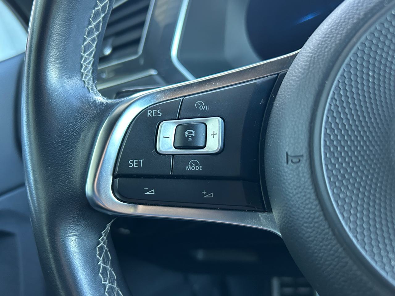 VW Tiguan 2.0 TSi R-Line 4Motion