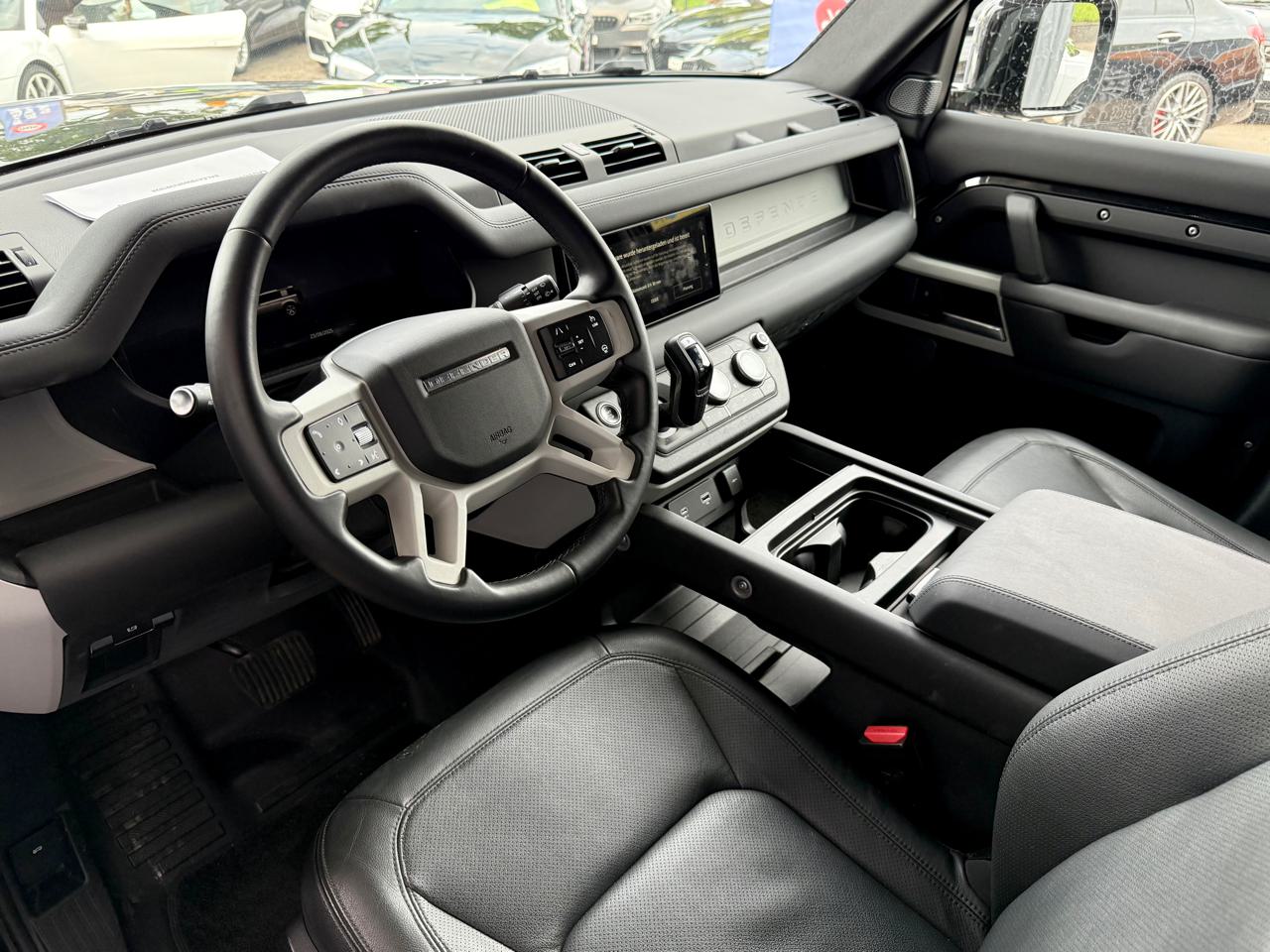 Land-Rover Defender 110 3.0 D I6 200 S AWD