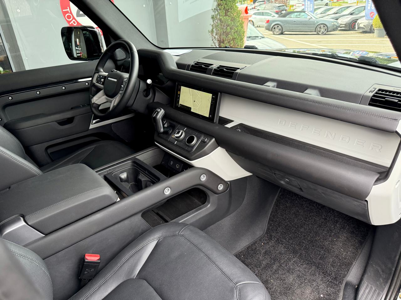 Land-Rover Defender 110 3.0 D I6 200 S AWD