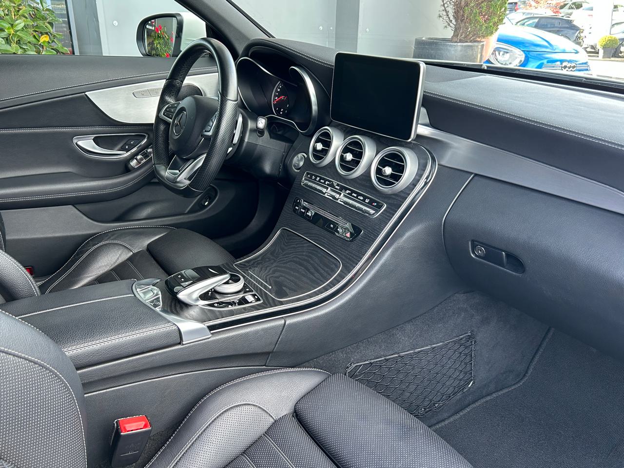 Mercedes C 200 Cabriolet AMG Line 4Matic