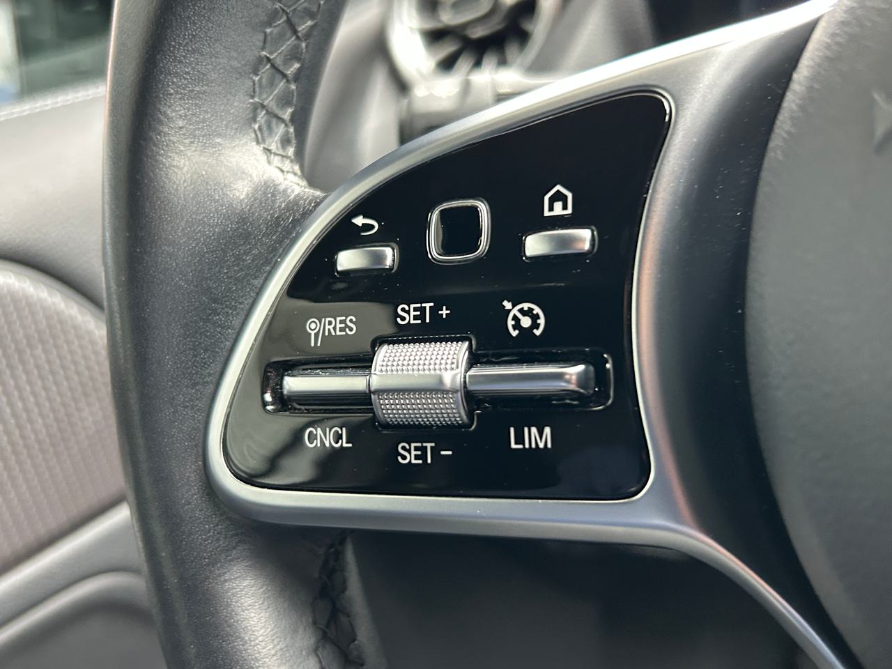 Mercedes GLA 200 4Matic Progressive