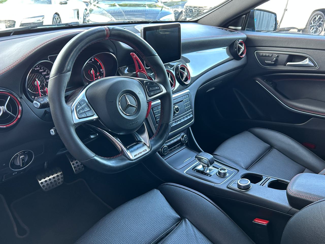 Mercedes CLA Shooting Brake 45 AMG 4Matic