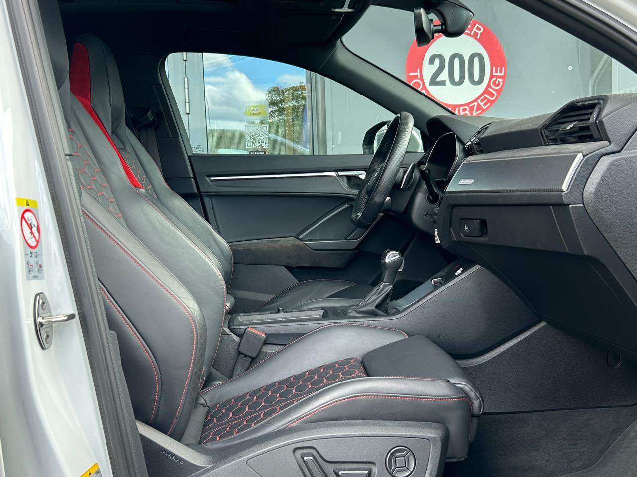 Audi RS Q3 Sportback quattro