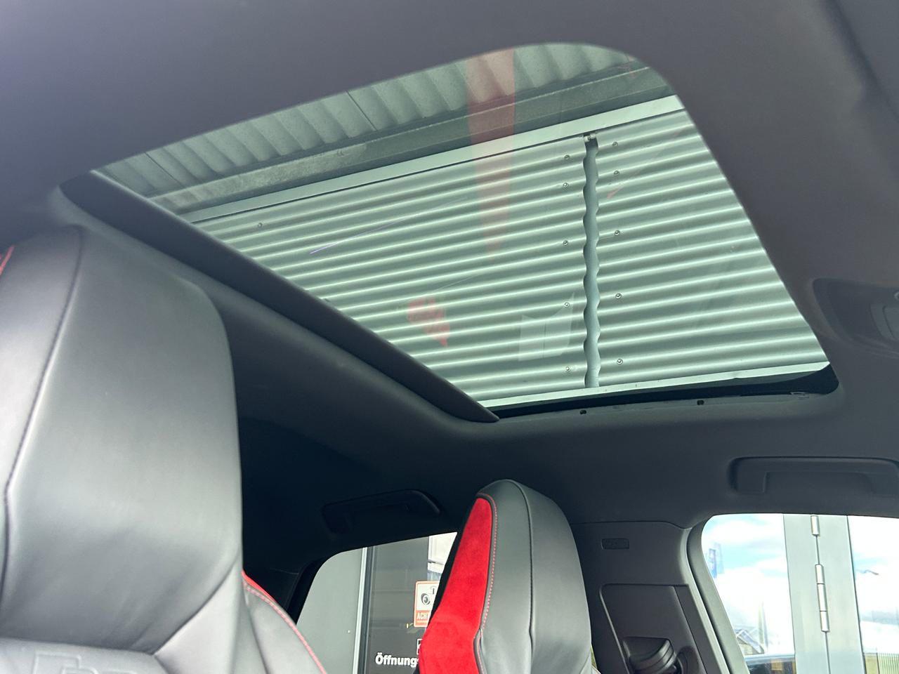 Audi RS Q3 Sportback quattro