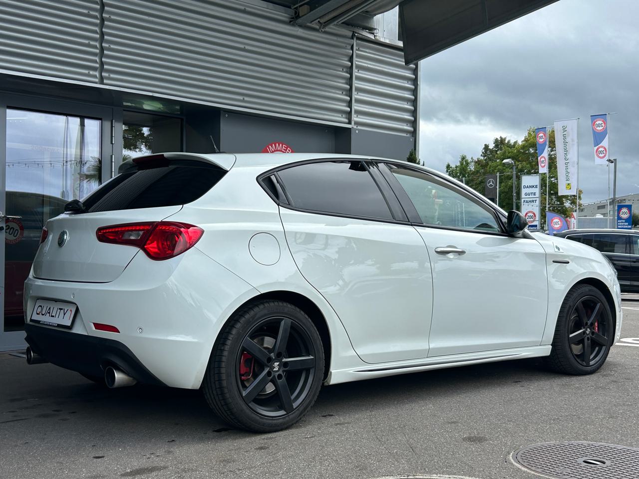Alfa Romeo Giulietta 1750 TBi Quadrifoglio Verde