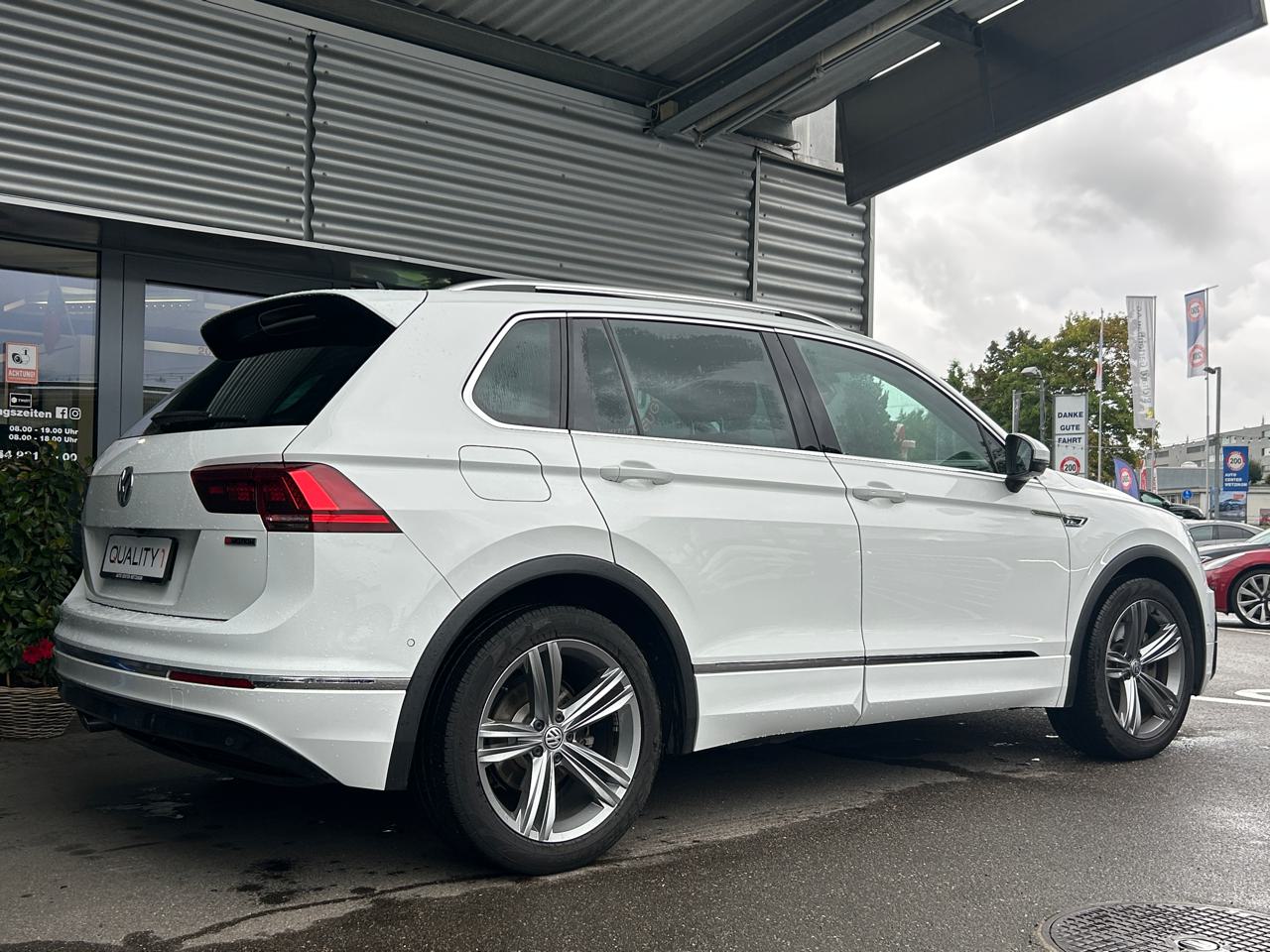 VW Tiguan 2.0 TSi R-Line 4Motion