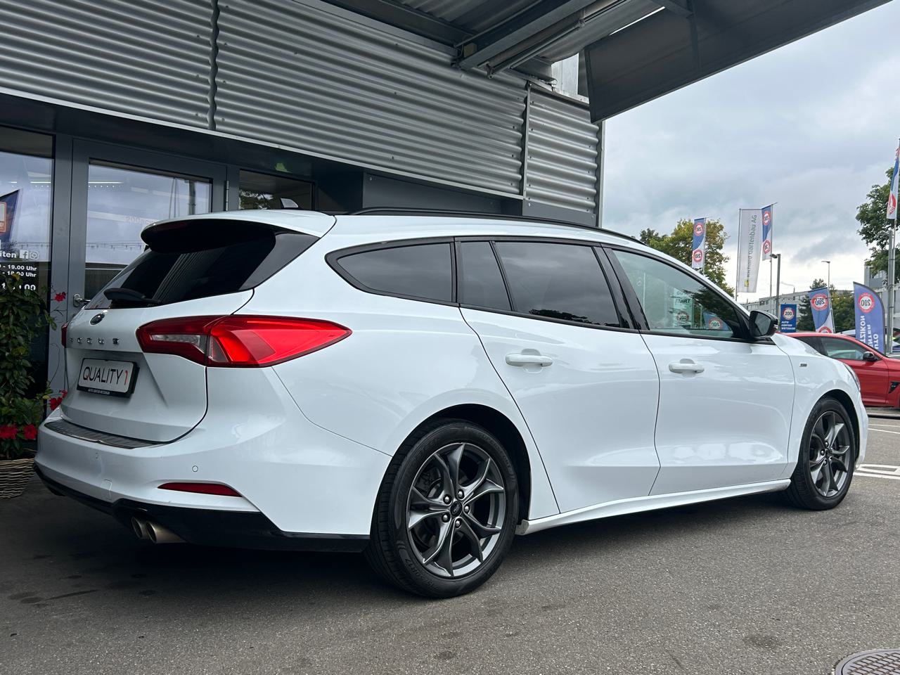 Ford Focus 1.0 SCTi ST Line
