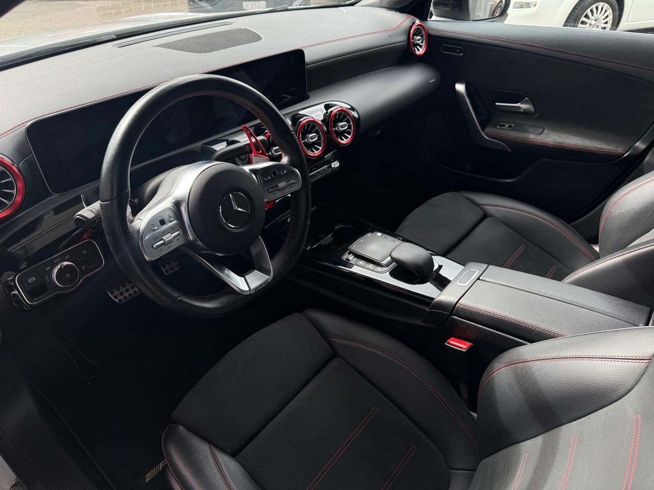 Mercedes CLA Shooting Brake 200 AMG Line
