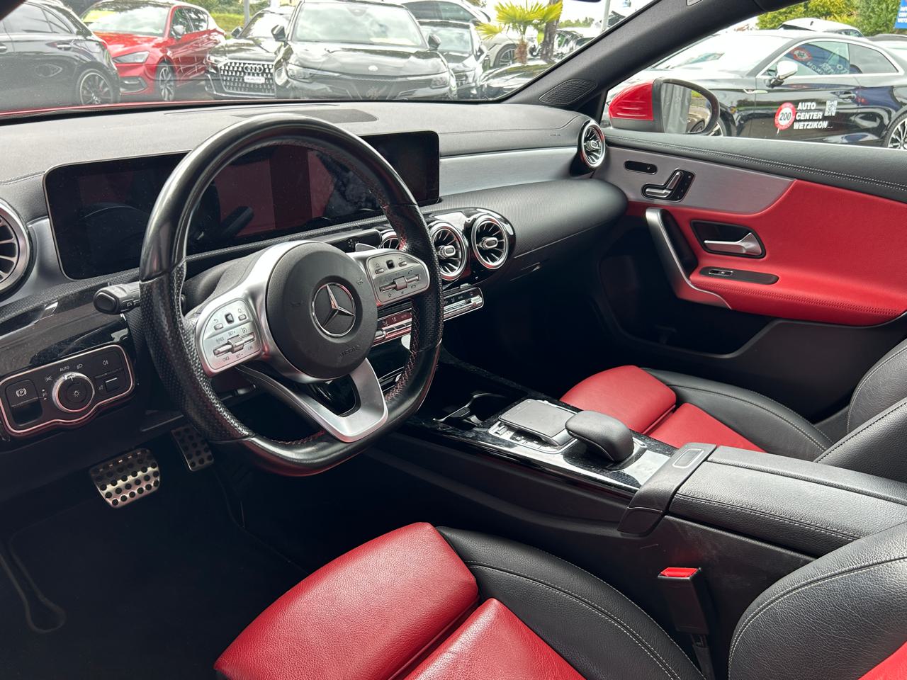 Mercedes A 220 Limousine AMG Line 4Matic