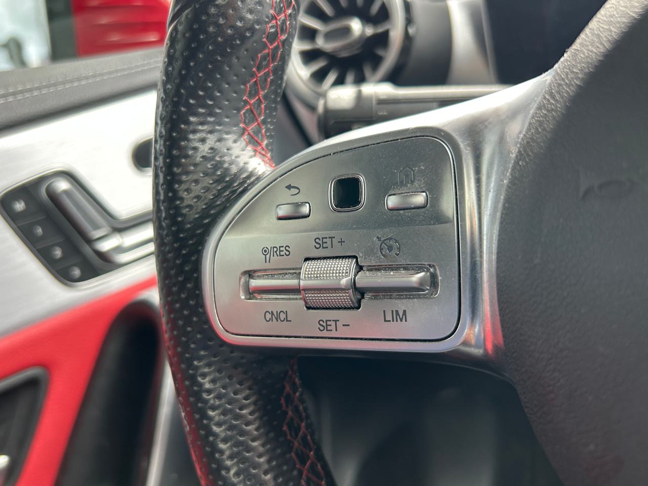 Mercedes A 220 Limousine AMG Line 4Matic