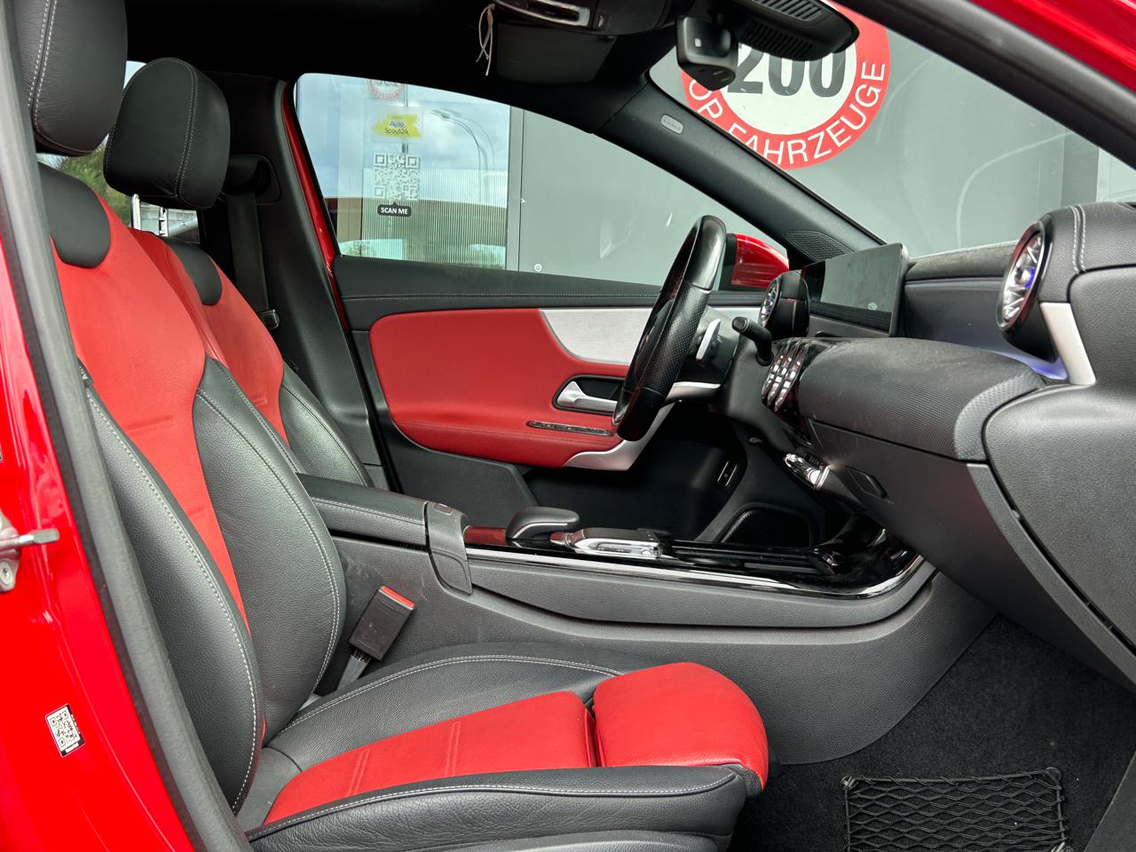 Mercedes A 220 Limousine AMG Line 4Matic