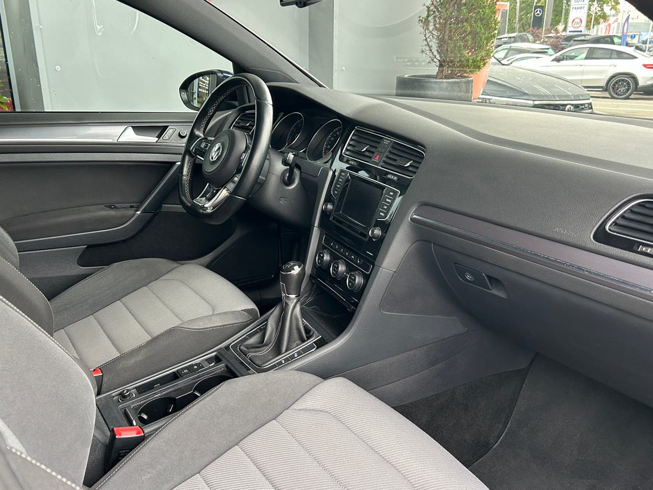 VW Golf VII 1.4 TSi Cup R-Line