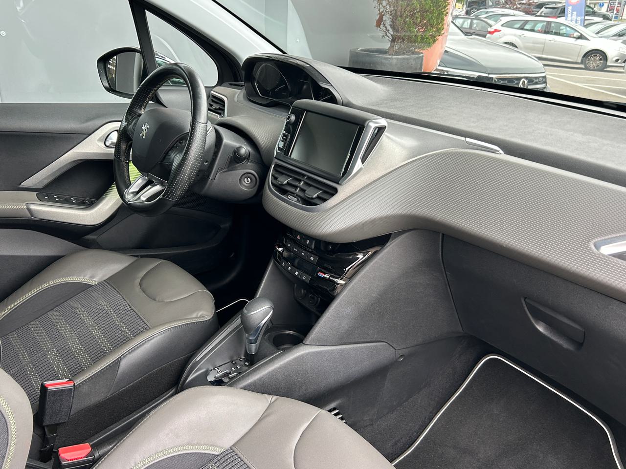 Peugeot 208 1.2 PureTech Allure