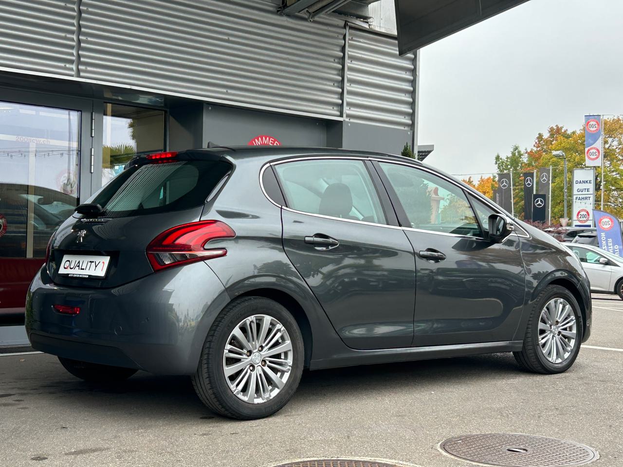 Peugeot 208 1.2 PureTech Allure