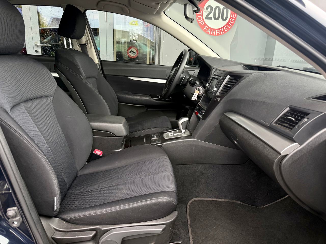 Subaru Legacy 2.0i Advantage AWD 