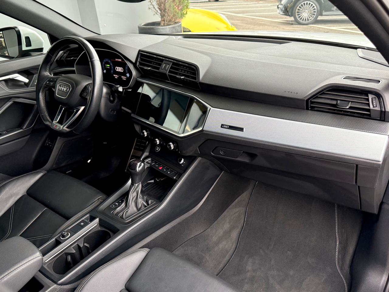Audi Q3 Sportback 45 TFSi e S line