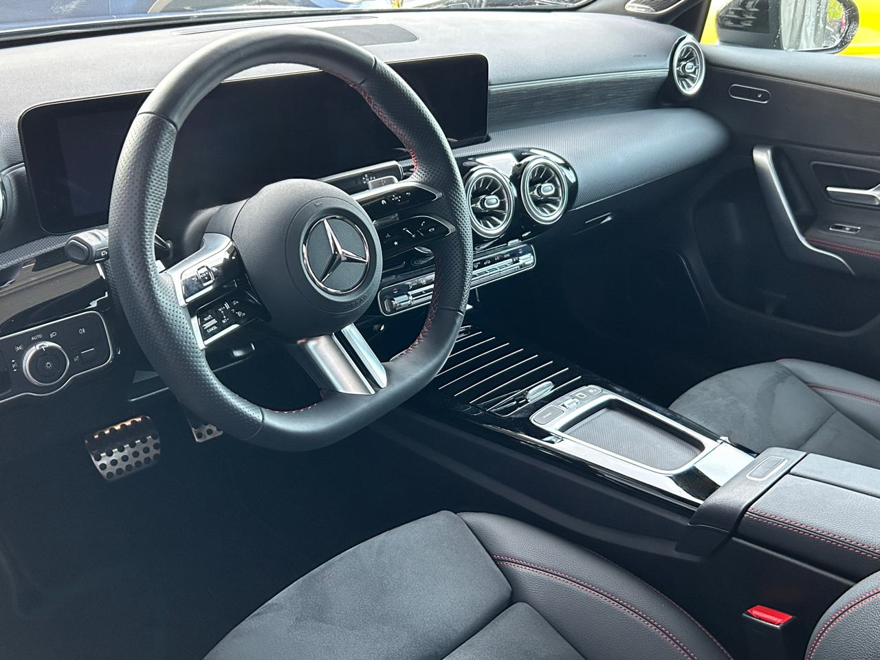 Mercedes A 220 4Matic AMG Line