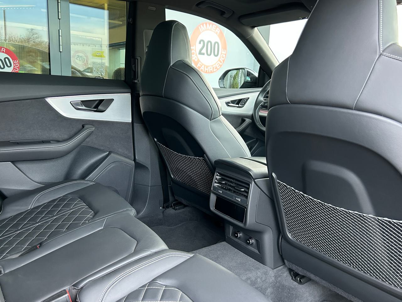 Audi Q8 55 TFSi quattro S line