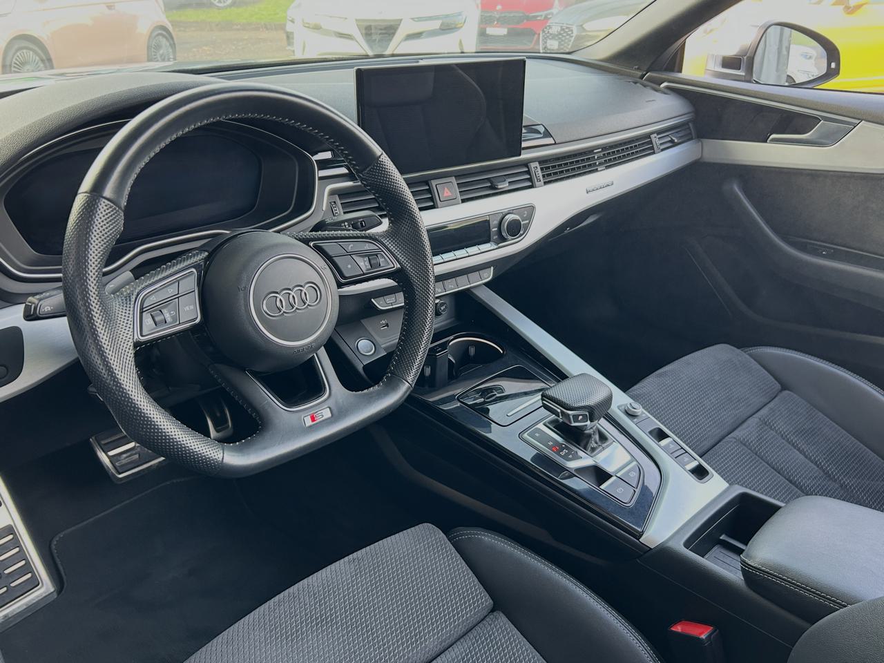 Audi A5 Cabriolet 45 TFSi S line quattro