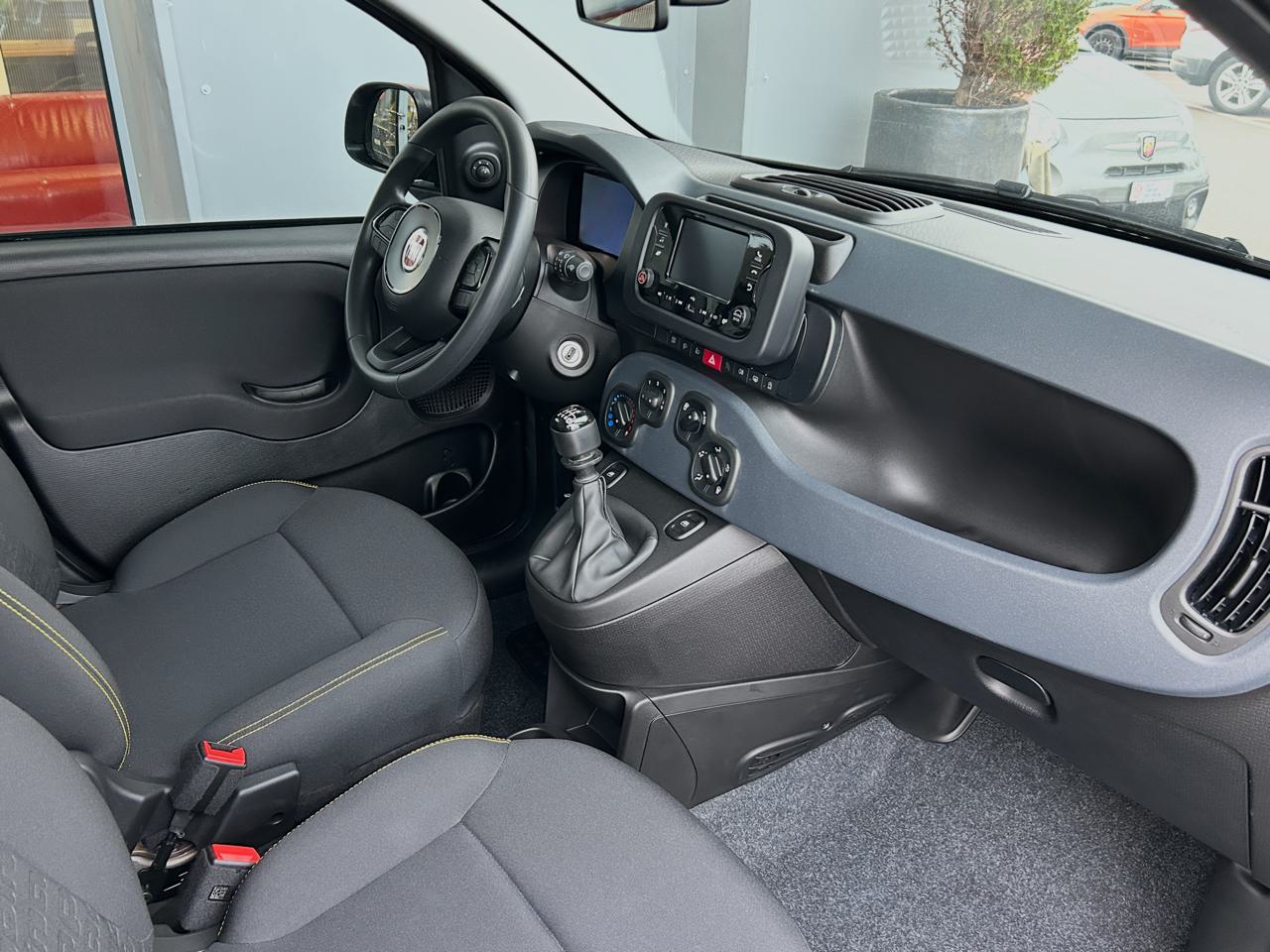 Fiat Panda 1.0 MHEV *PANDINA*